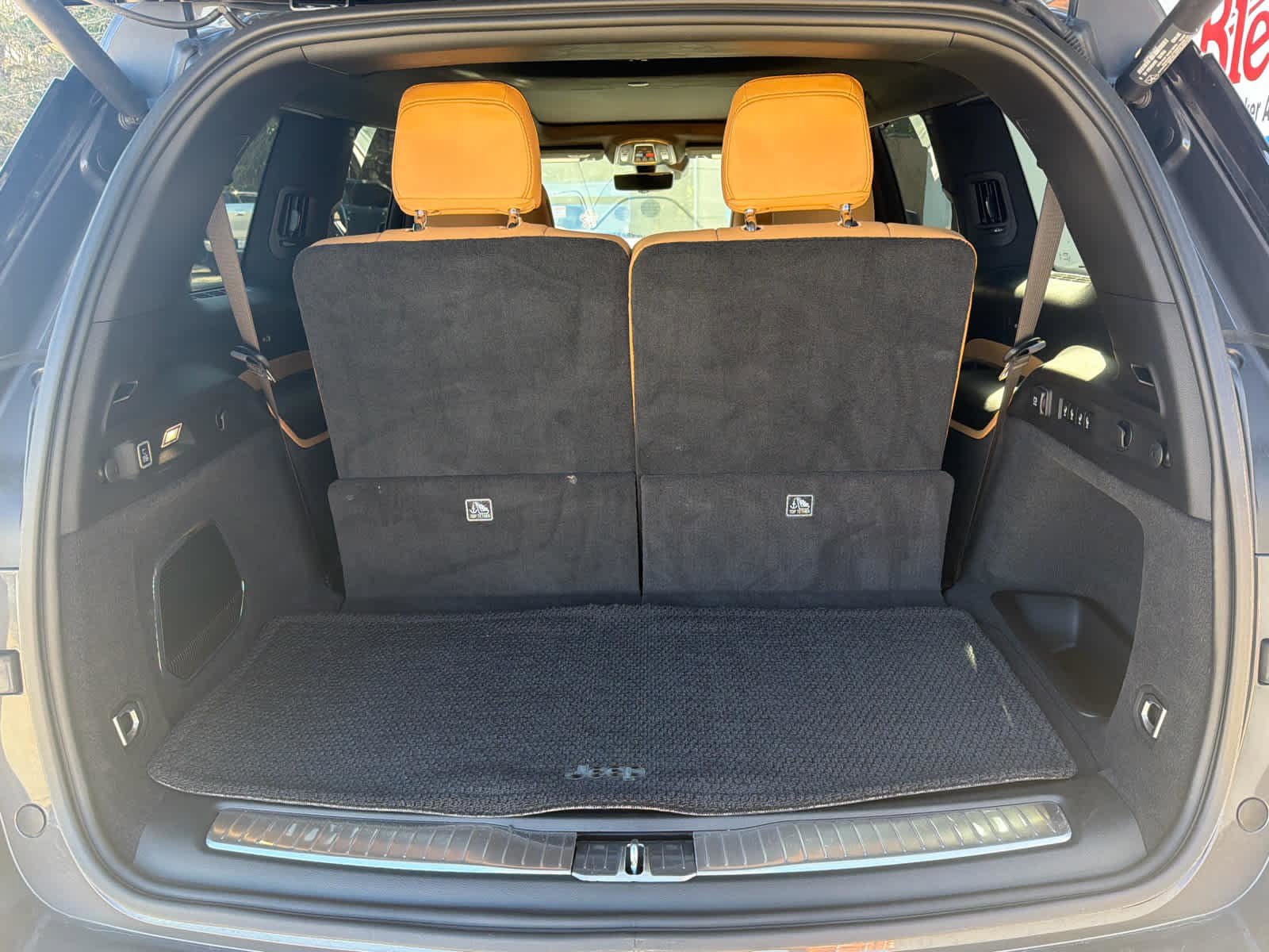 New 2025 Jeep Grand Cherokee L Summit image 16