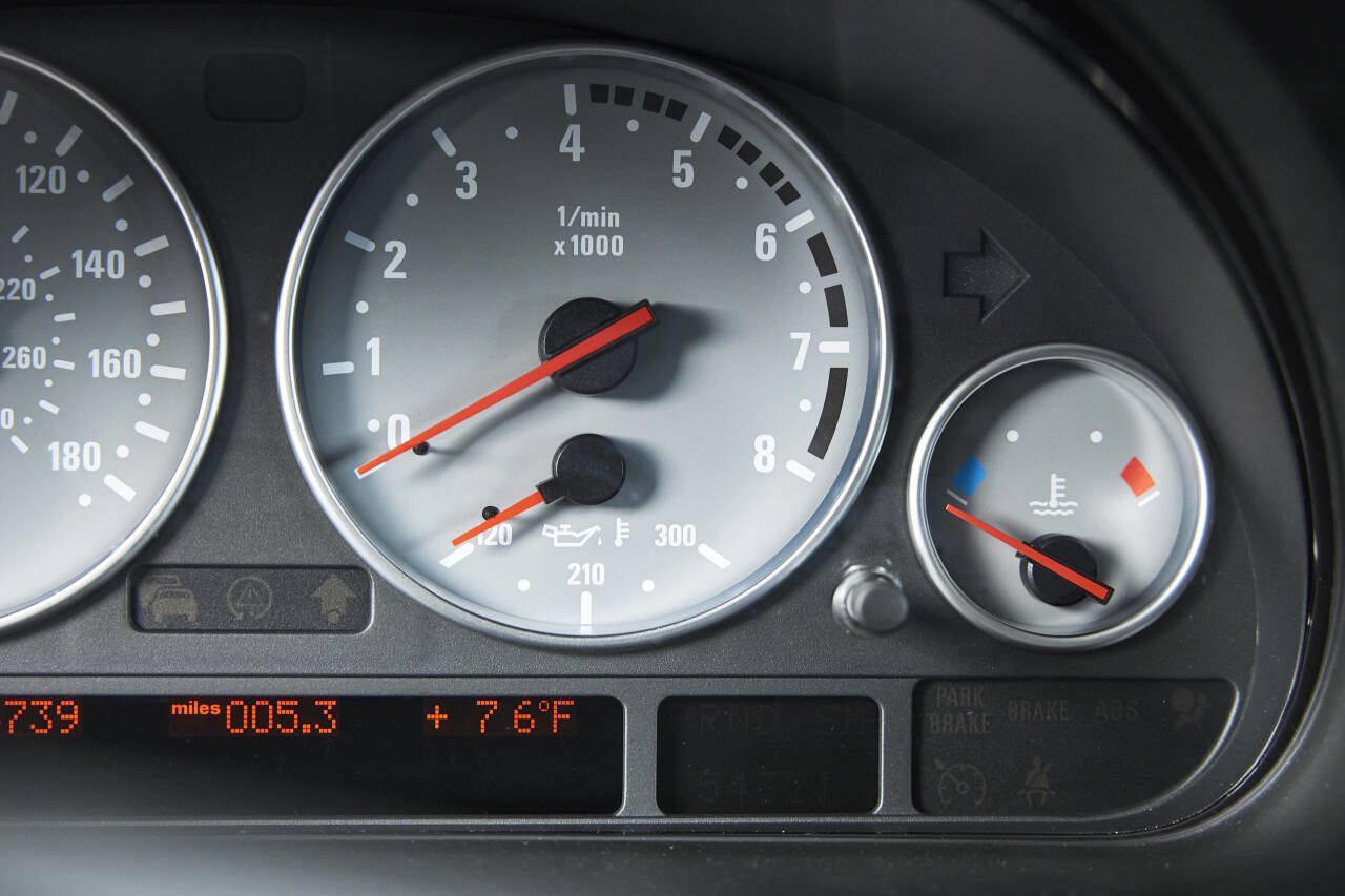 Used 2001 BMW M5 RWD image 64