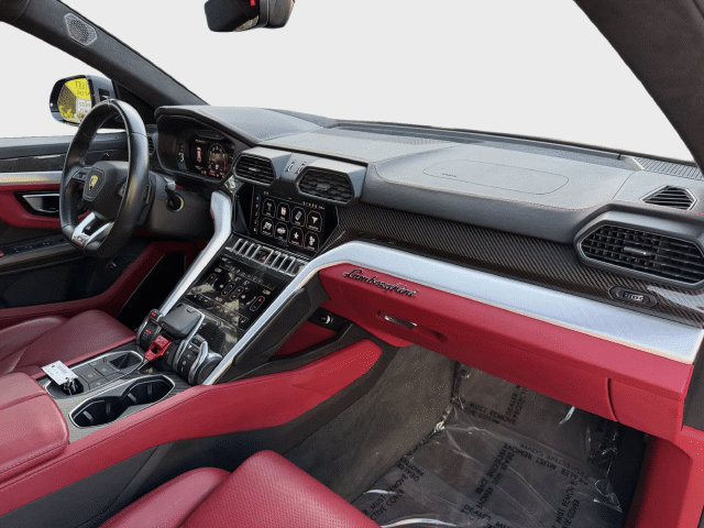 Used 2022 Lamborghini Urus AWD/4WD image 19
