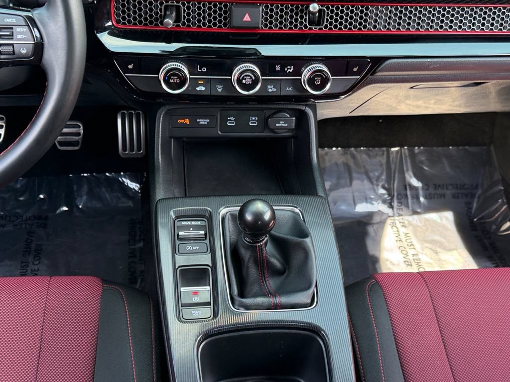Used 2025 Honda Civic Si image 13