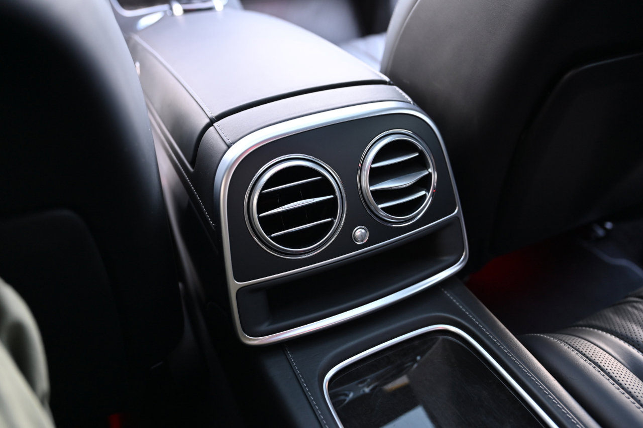 Used 2016 Mercedes-Benz S 550 4MATIC Coupe image 25