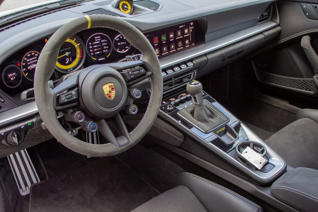 Used 2025 Porsche 911 GT3 RS RWD image 11