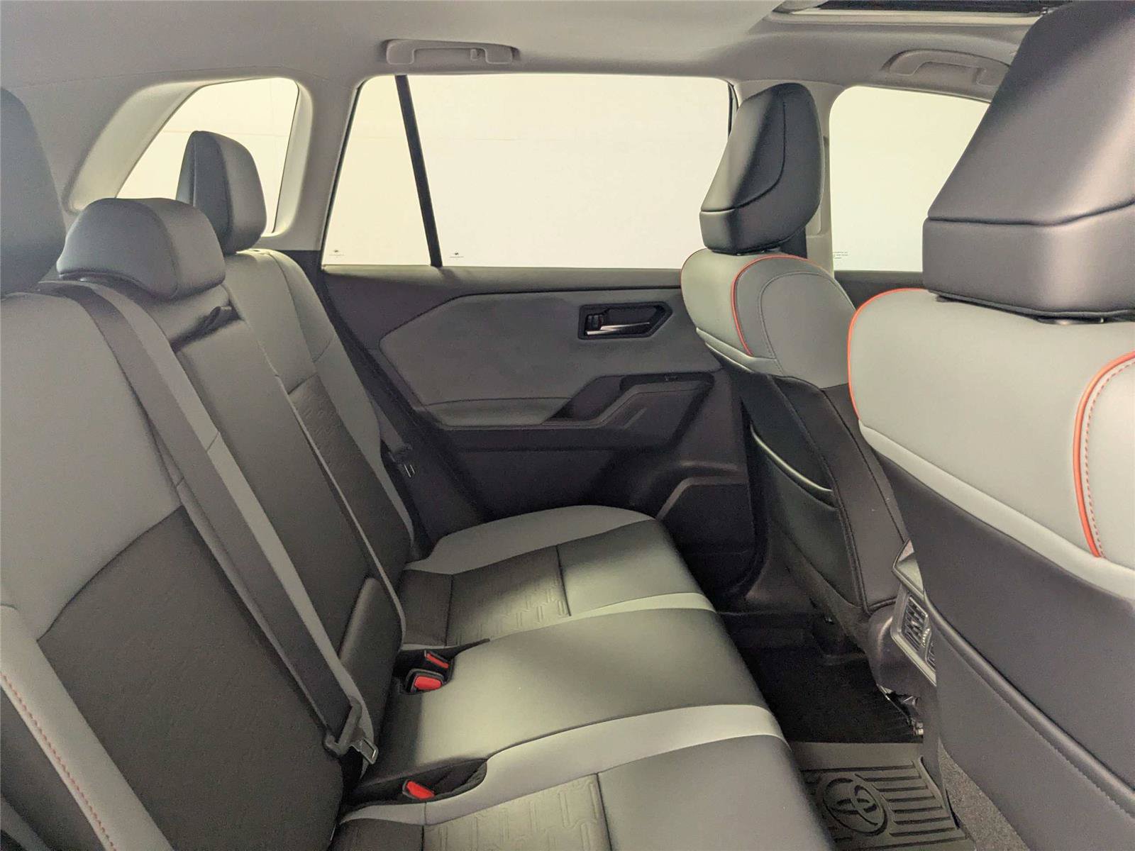 Certified 2026 Toyota RAV4 AWD image 30