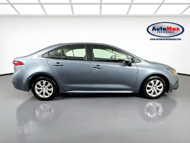Used 2024 Toyota Corolla LE FWD image 9