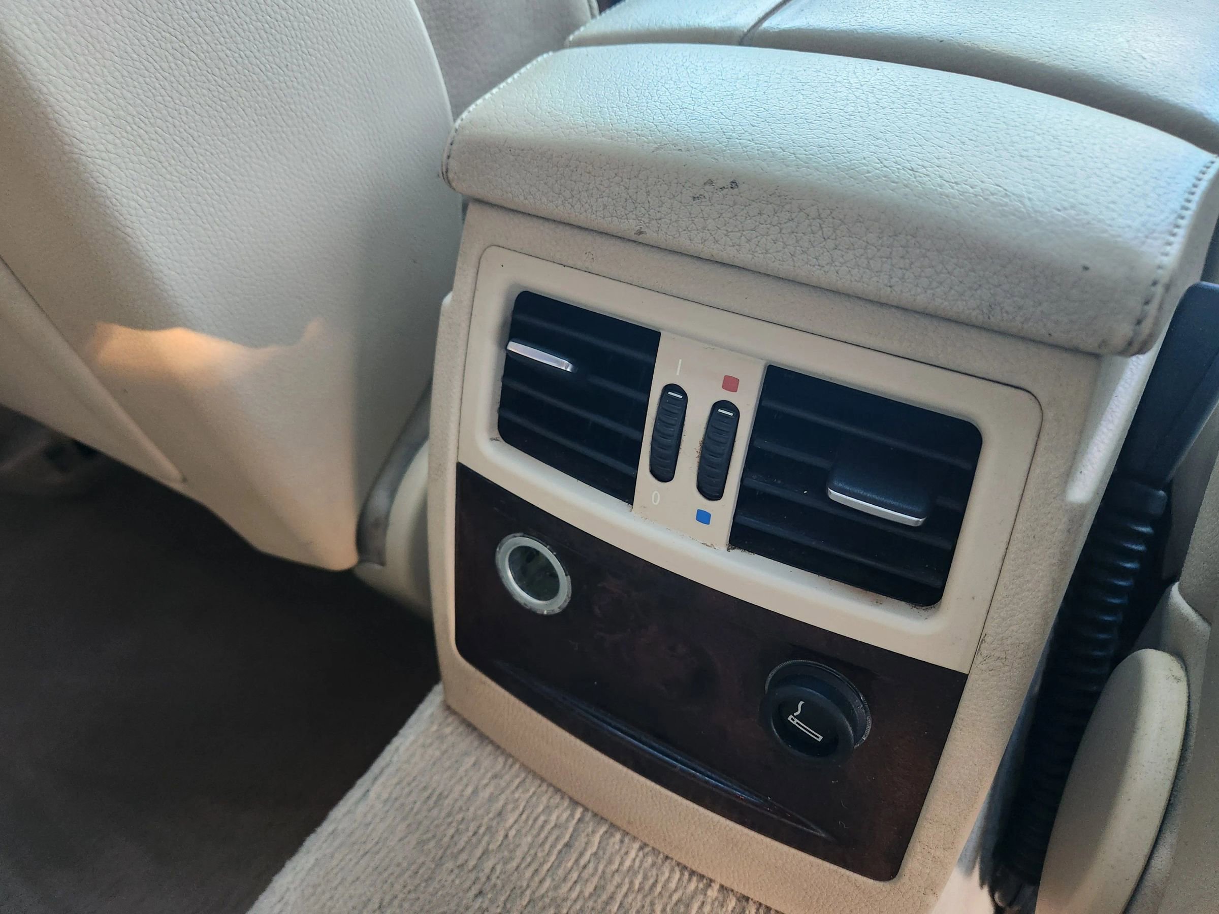 Used 2009 BMW 528i xDrive Sedan image 21