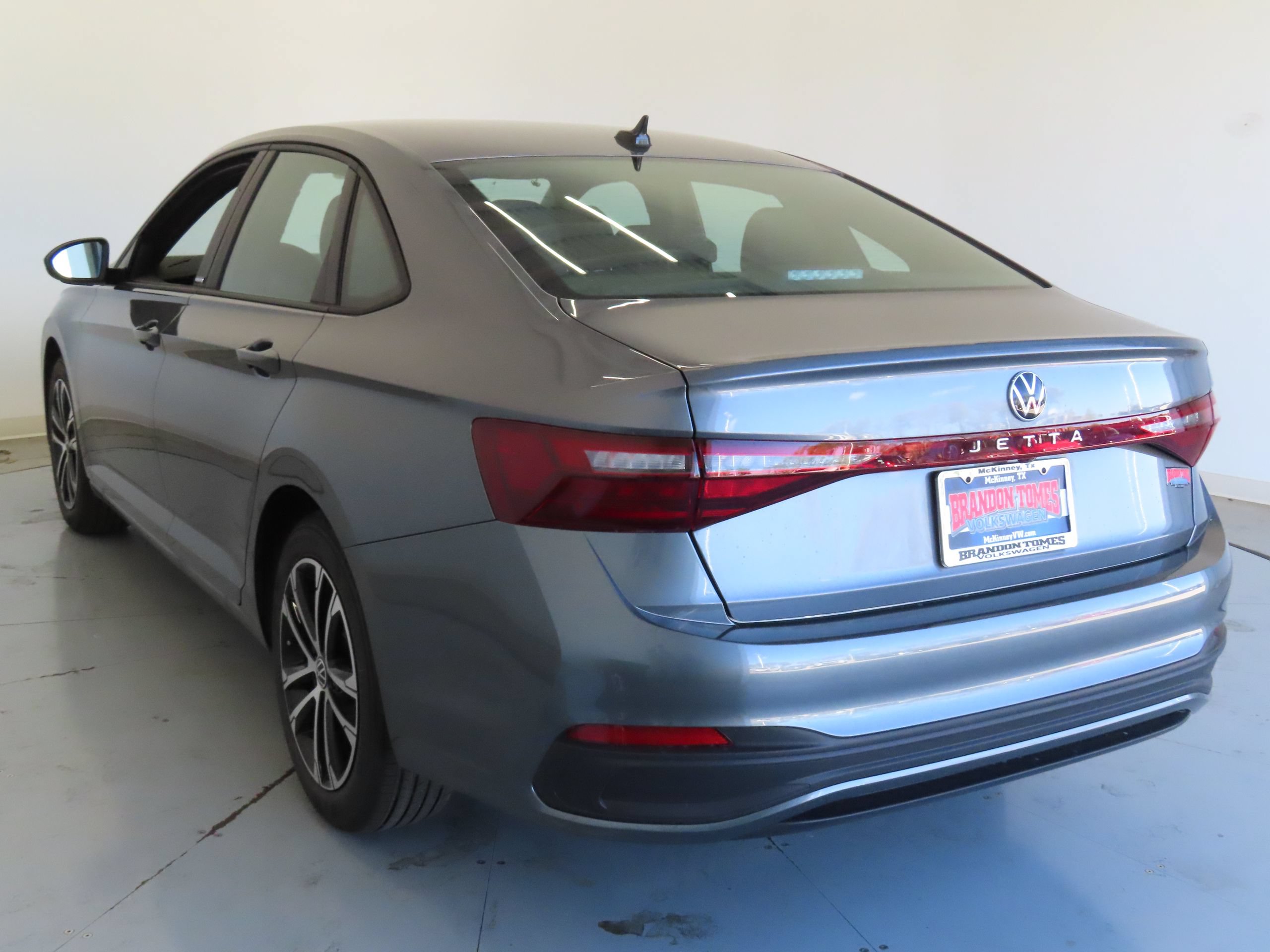 New 2026 Volkswagen Jetta Sport FWD image 6