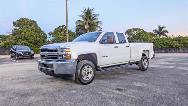 Used 2018 Chevrolet Silverado 2500 W/T w/ WT Convenience Package RWD image 2