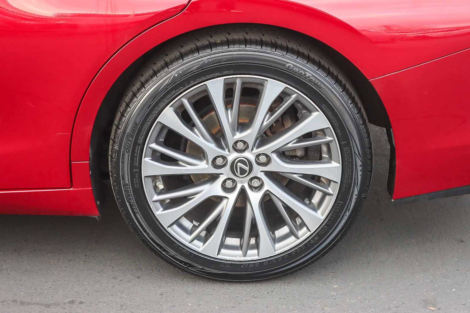 Certified 2021 Lexus ES 350 w/ Premium Package image 10