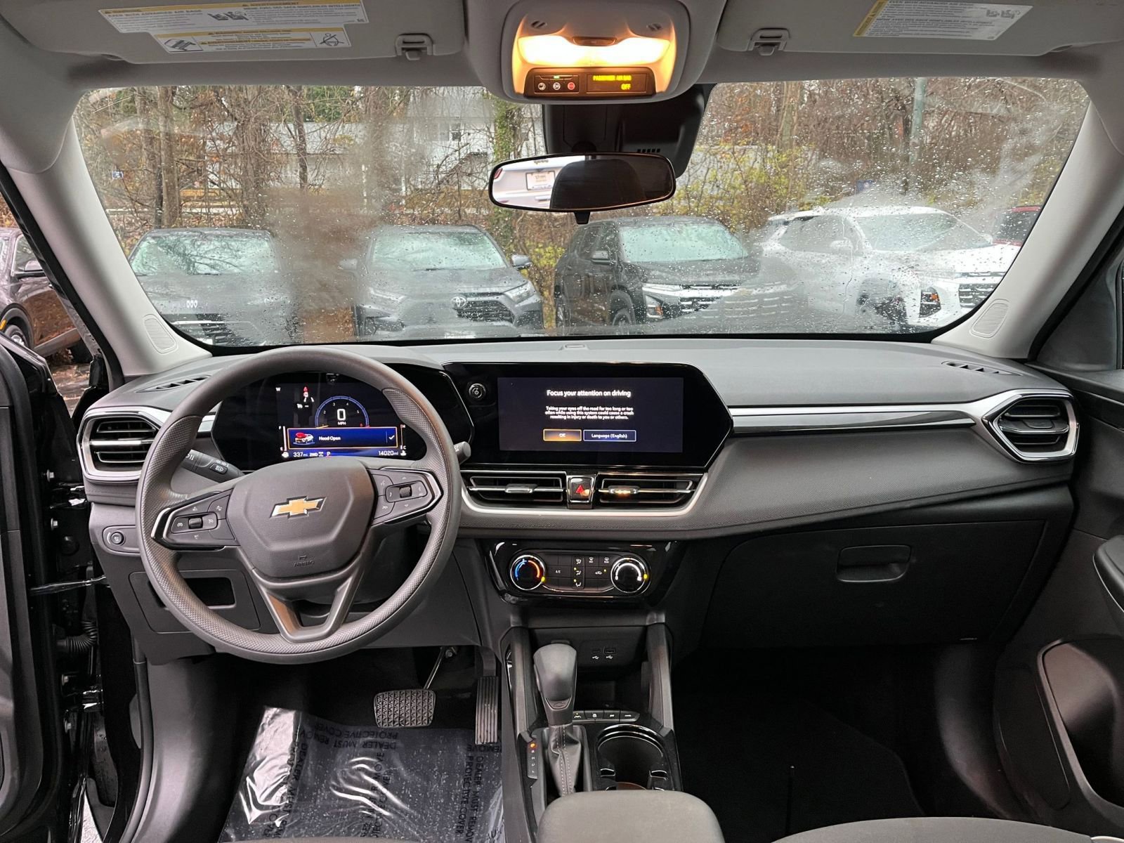 Used 2025 Chevrolet TrailBlazer LT w/ Driver Confidence Package image 27