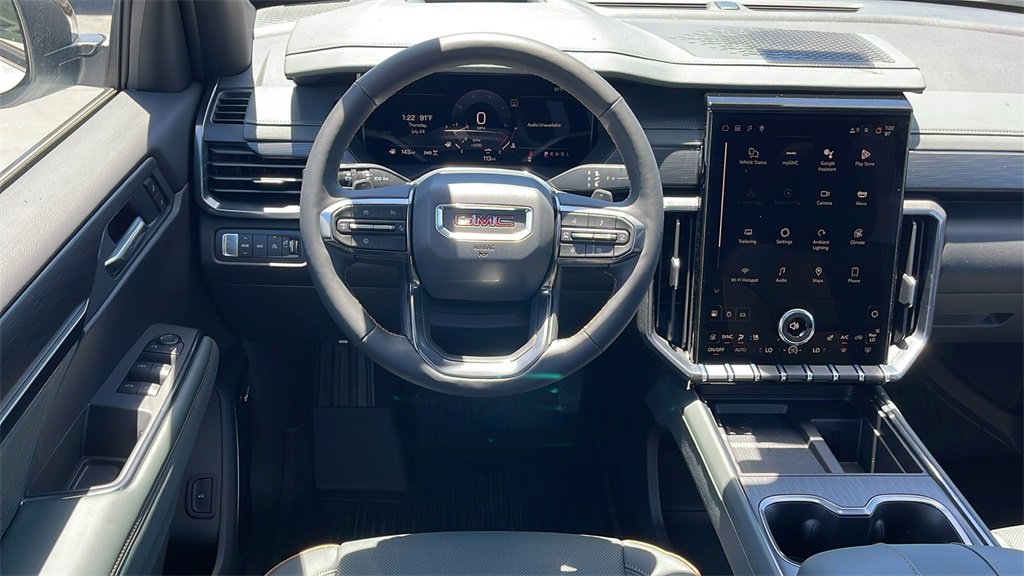 New 2025 GMC Acadia AT4 w/ Luxury Package image 15