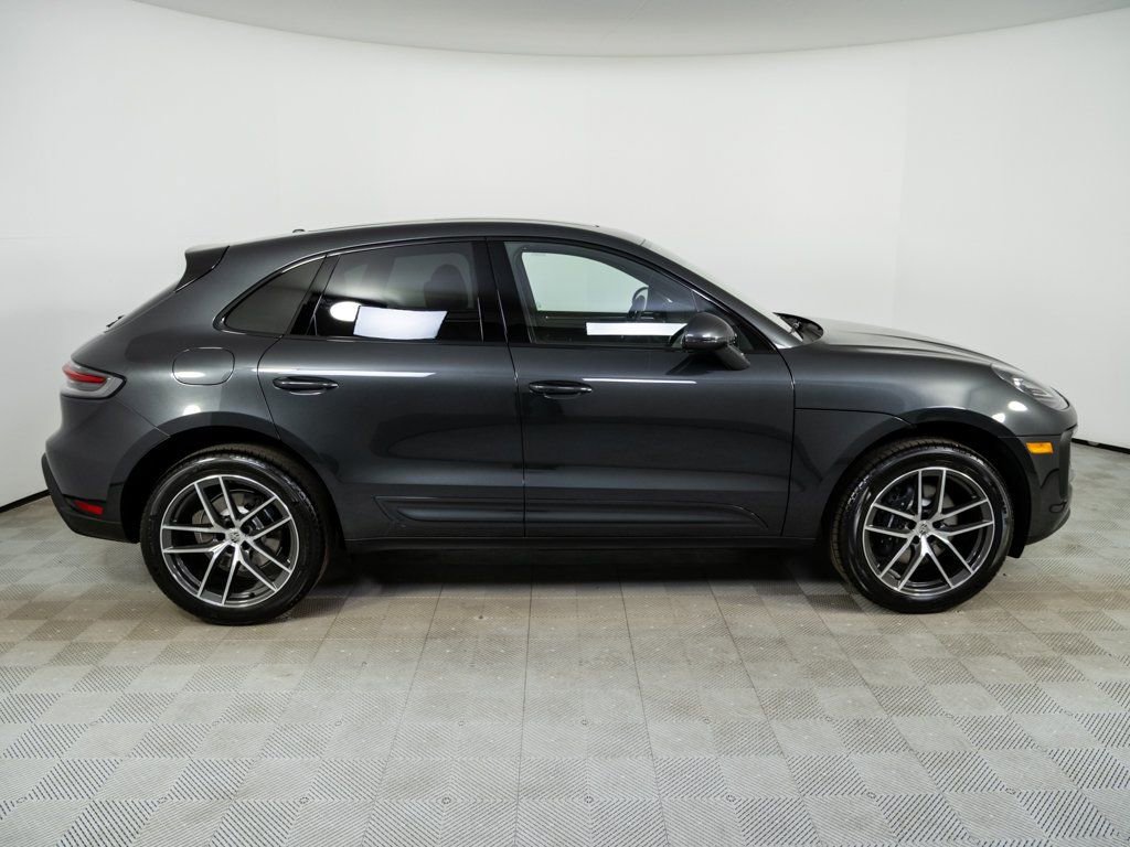 New 2026 Porsche Macan image 28