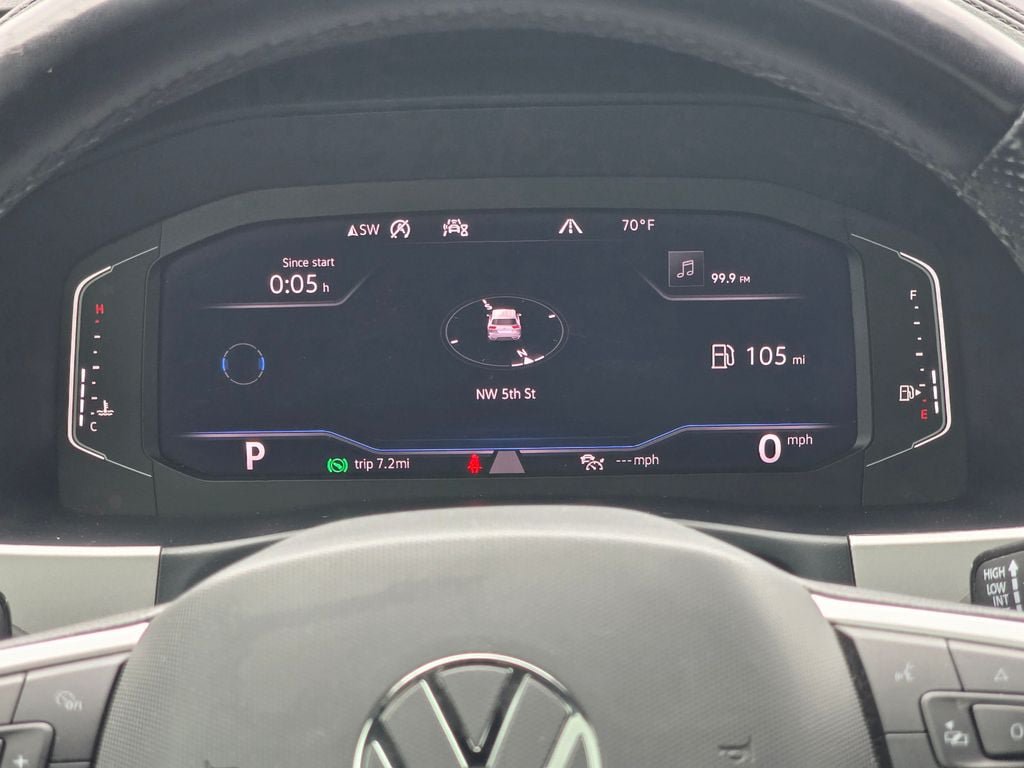 Used 2020 Volkswagen Atlas Cross Sport SEL R-Line AWD/4WD image 21