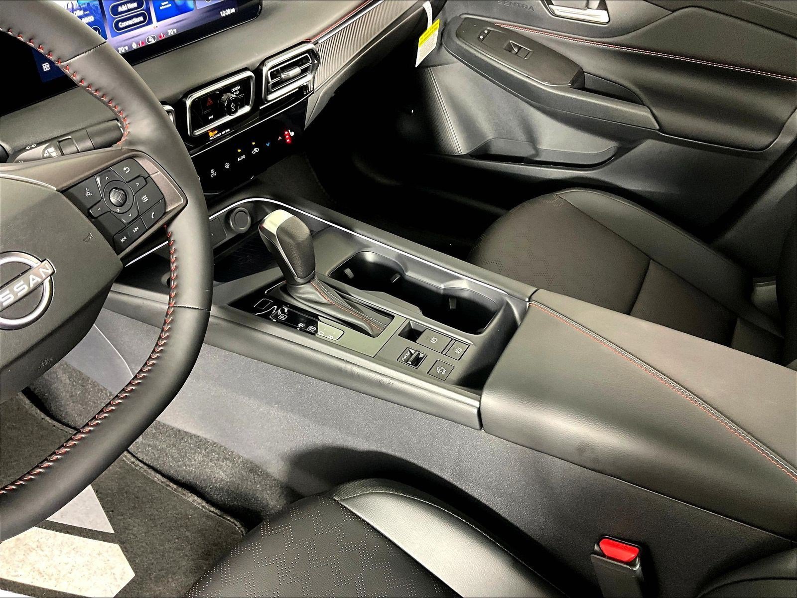 New 2026 Nissan Sentra SR w/ SR Premium Package FWD image 12