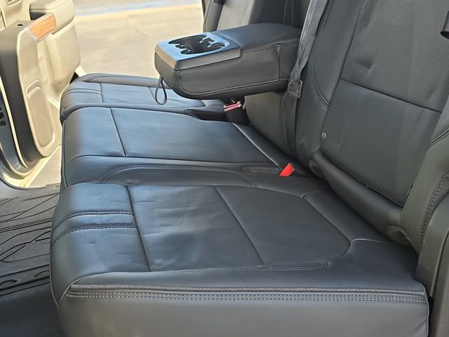 Used 2020 Chevrolet Silverado 1500 High Country w/ Technology Package image 17