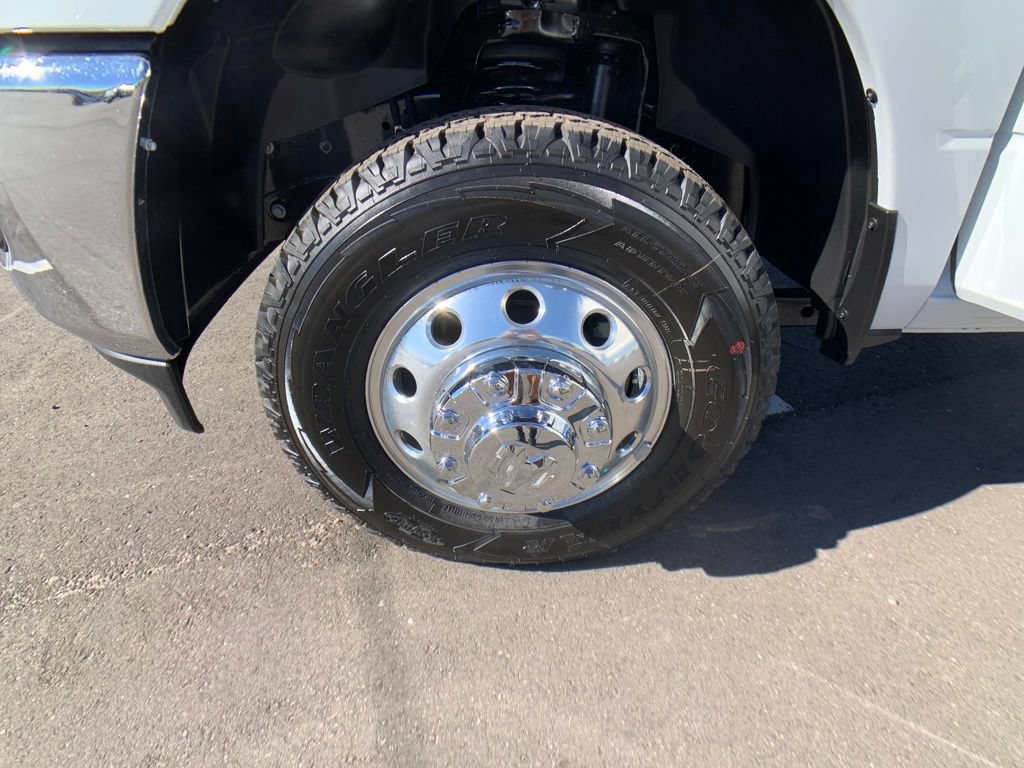 New 2026 RAM 3500 Tradesman w/ Chrome Appearance Group AWD/4WD image 28
