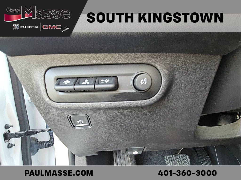 Certified 2024 GMC Terrain AT4 w/ Infotainment Package II AWD/4WD image 11