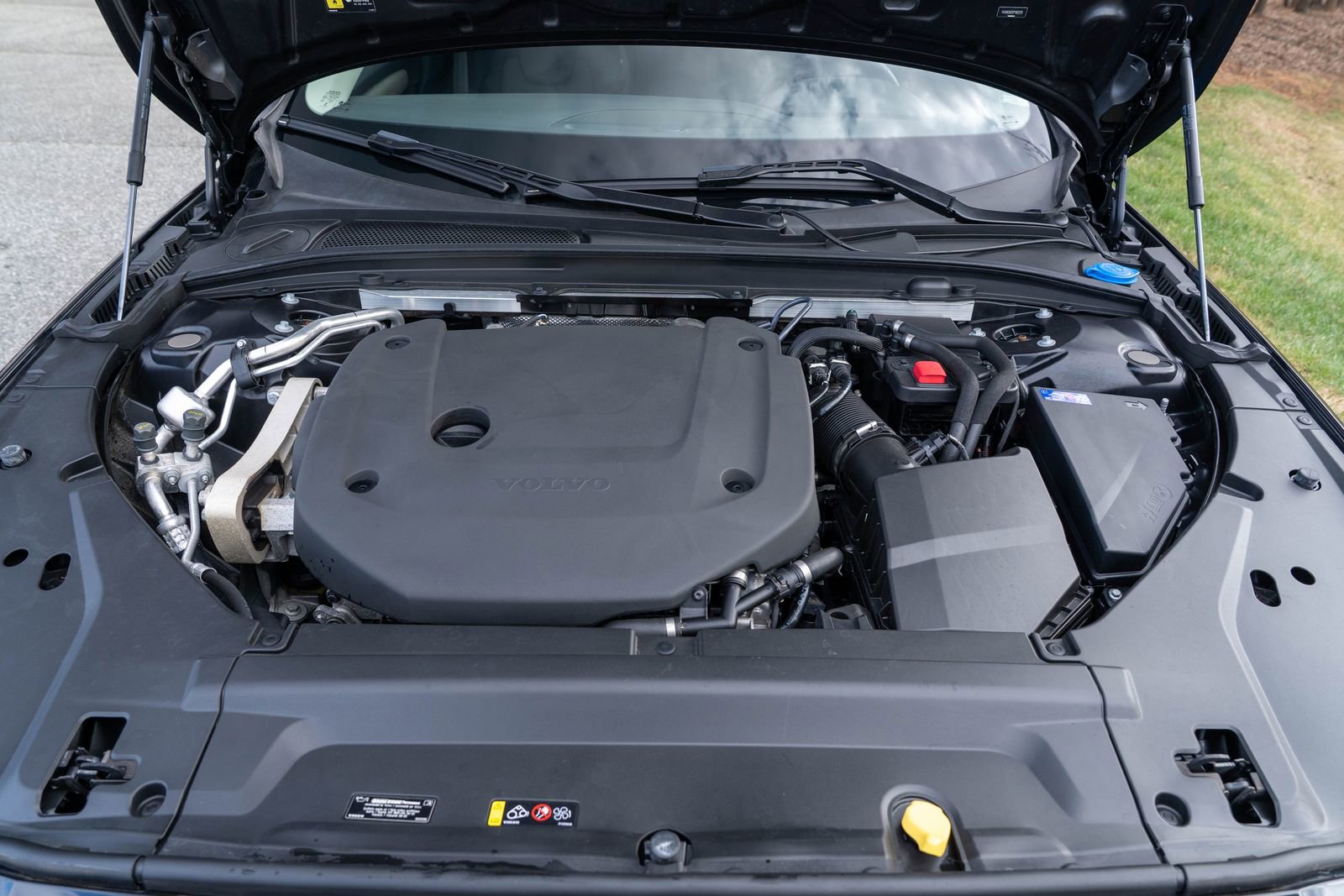 Used 2023 Volvo V90 B6 Cross Country Plus image 15