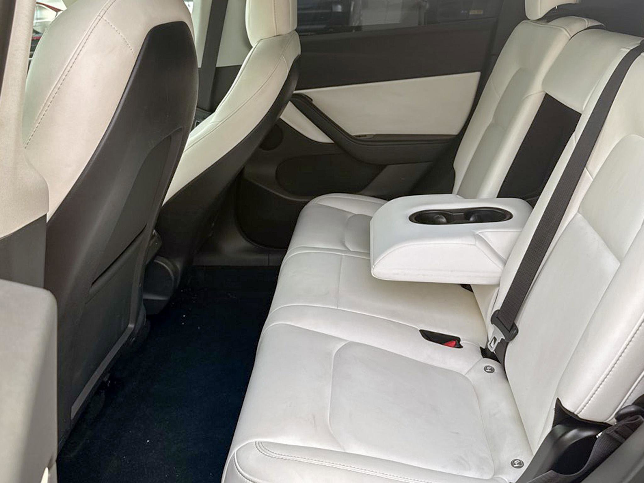 Used 2021 Tesla Model Y Performance image 32