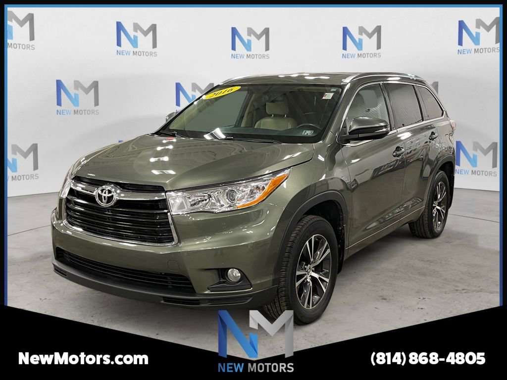 Used 2016 Toyota Highlander XLE AWD/4WD image 1