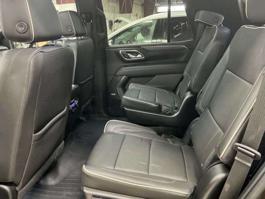 Certified 2022 GMC Yukon SLT w/ SLT Premium Package image 13