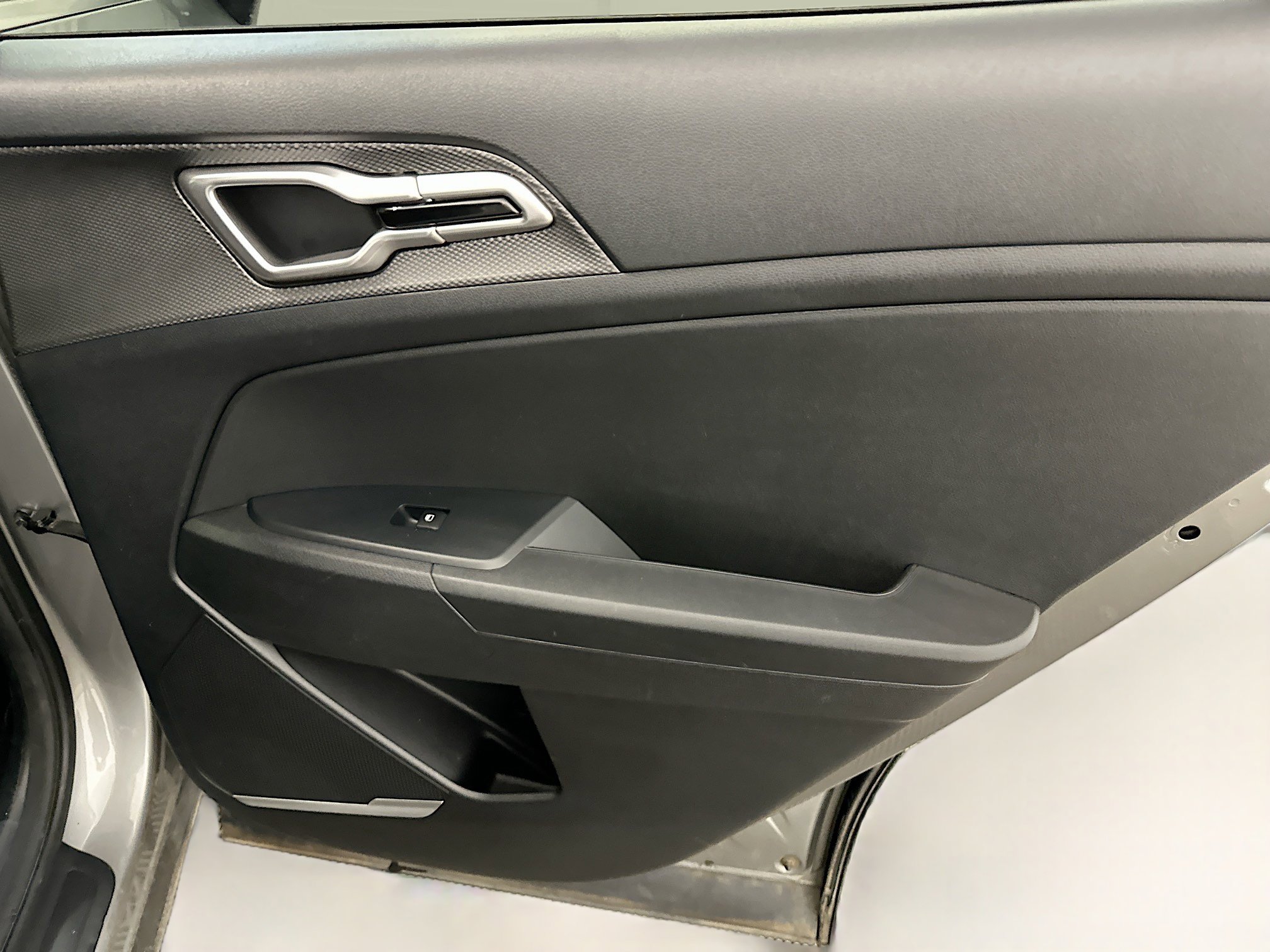 Used 2025 Kia Sportage LX image 30