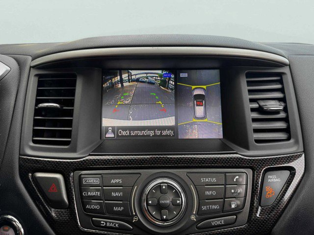 Used 2020 Nissan Pathfinder SL image 26