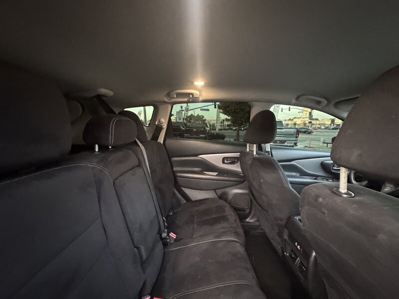 Used 2021 Nissan Murano S FWD image 35