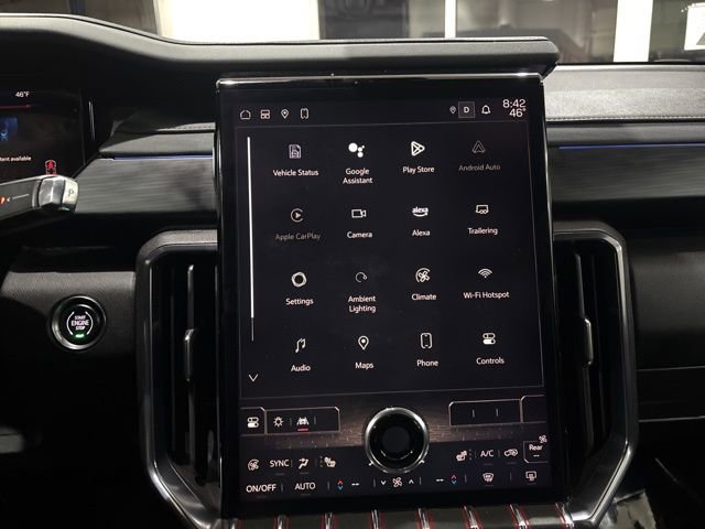 Used 2024 GMC Acadia AT4 w/ Luxury Package image 23