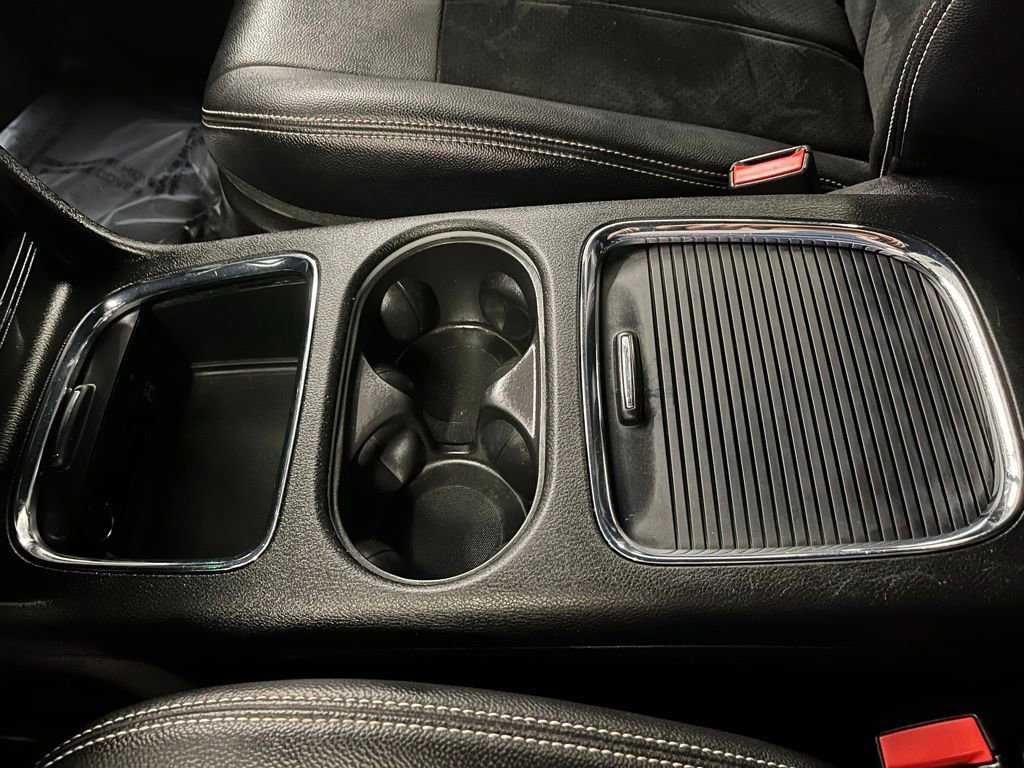 Used 2017 Dodge Grand Caravan SXT w/ Driver Convenience Group FWD image 11