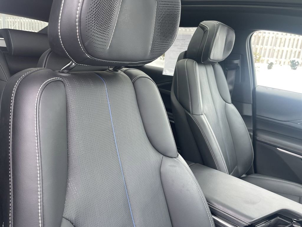 Certified 2024 Cadillac Lyriq Luxury w/ LPO, Floor Liner Package image 32