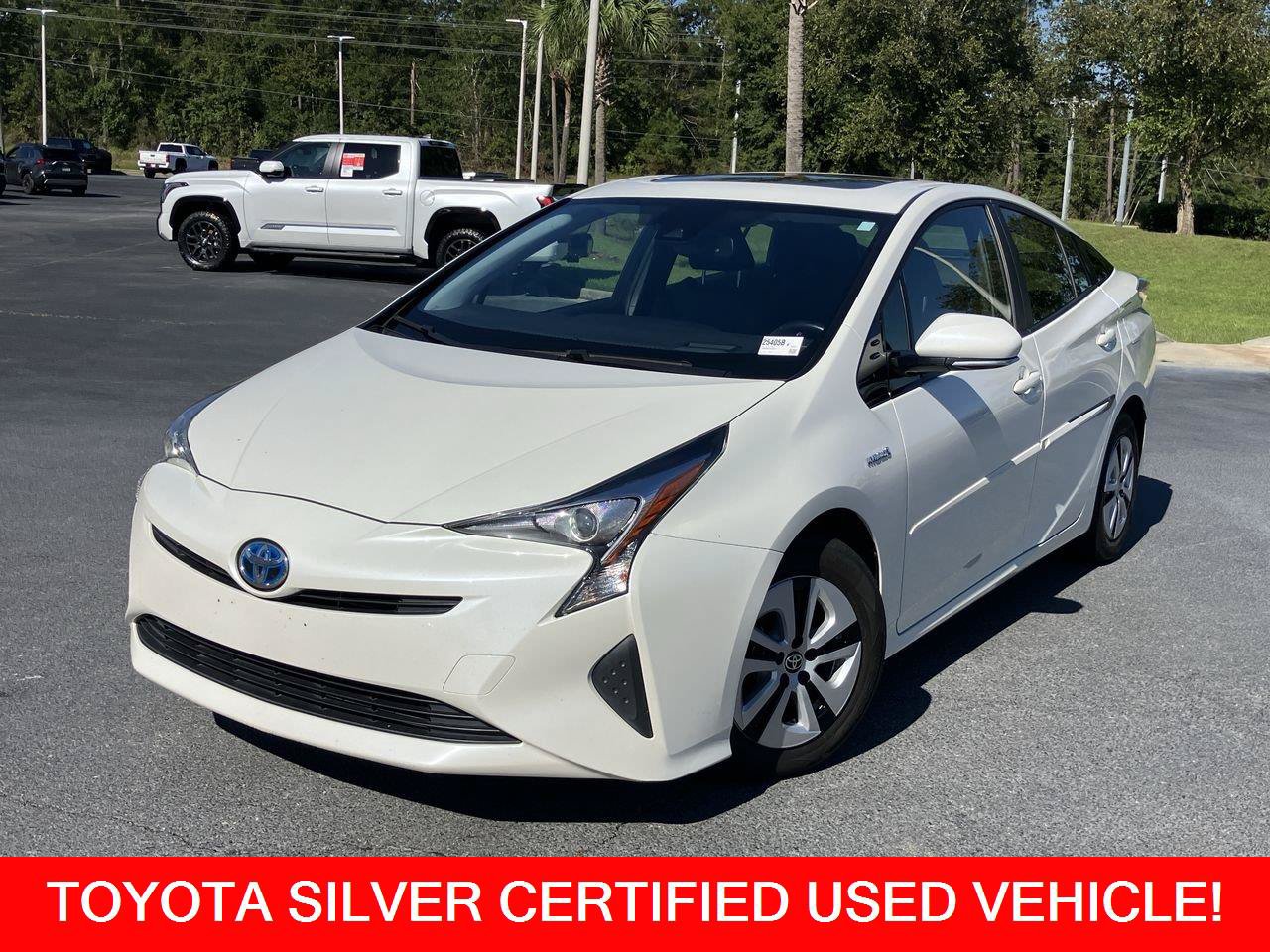 Certified 2017 Toyota Prius Four w/ Advanced Technology Package FWD image 1