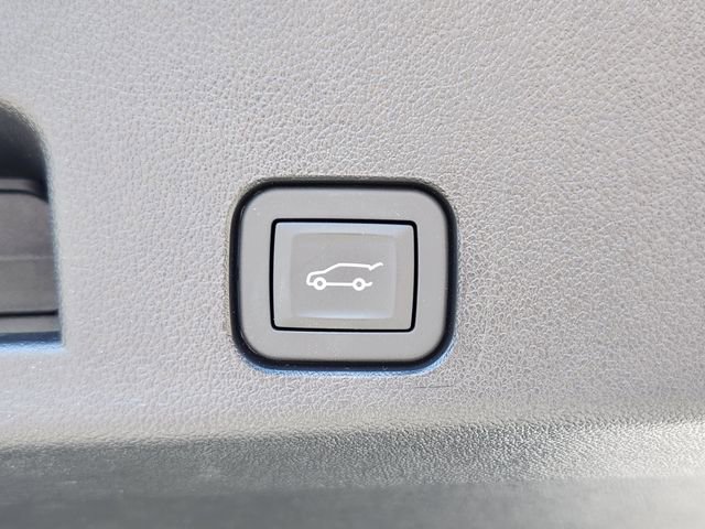 Used 2026 Chevrolet Traverse LT w/ Enhanced Driving Package image 19