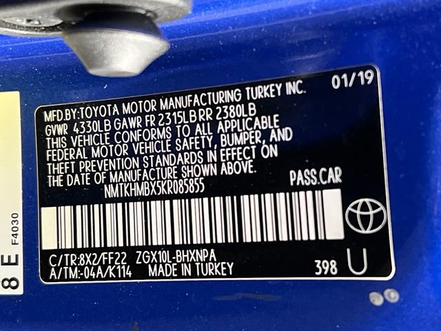 Used 2019 Toyota C-HR XLE image 35