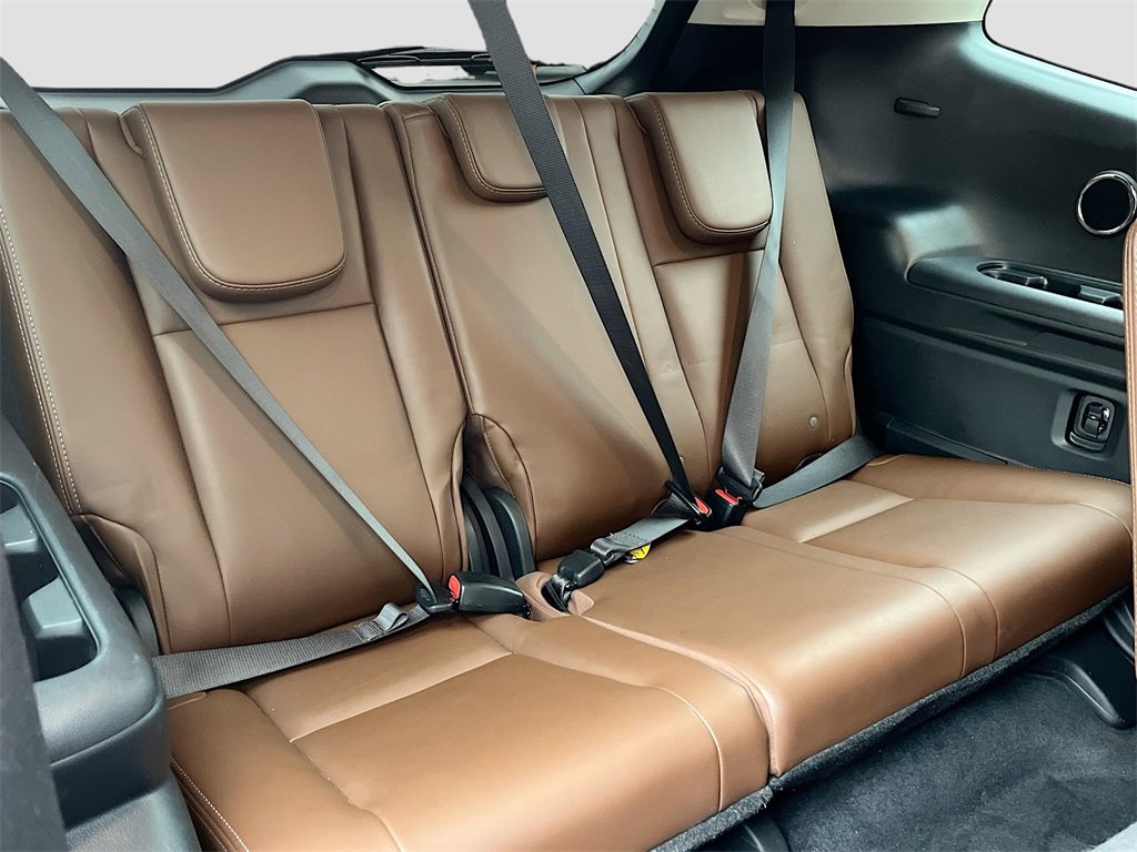 Used 2023 Subaru Ascent Touring image 30