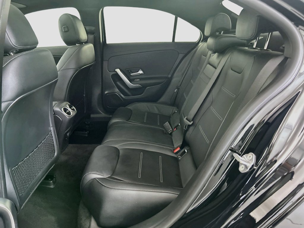 Used 2022 Mercedes-Benz A 220 4MATIC image 19