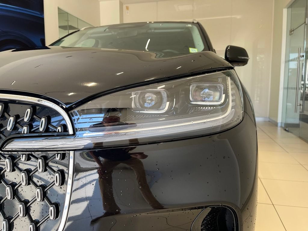Used 2026 Lincoln Aviator Reserve AWD/4WD image 14