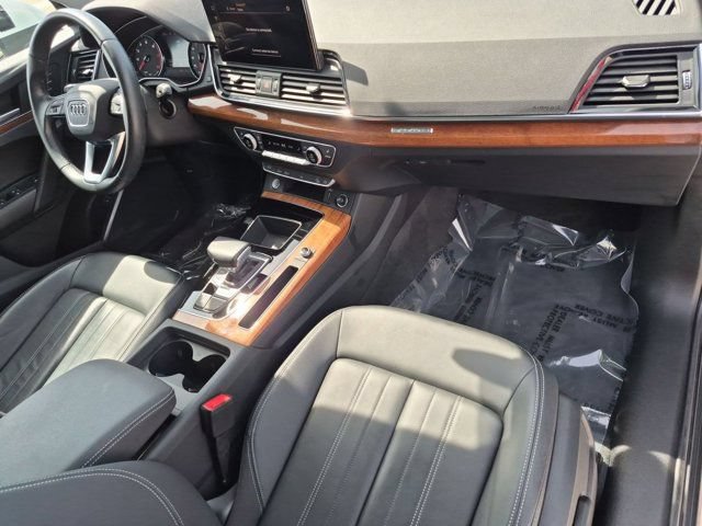 Certified 2023 Audi Q5 2.0T Premium w/ Convenience Package AWD/4WD image 19
