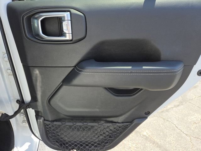 Used 2021 Jeep Wrangler Unlimited Sahara w/ Uconnect 4C Nav & Sound Group AWD/4WD image 25