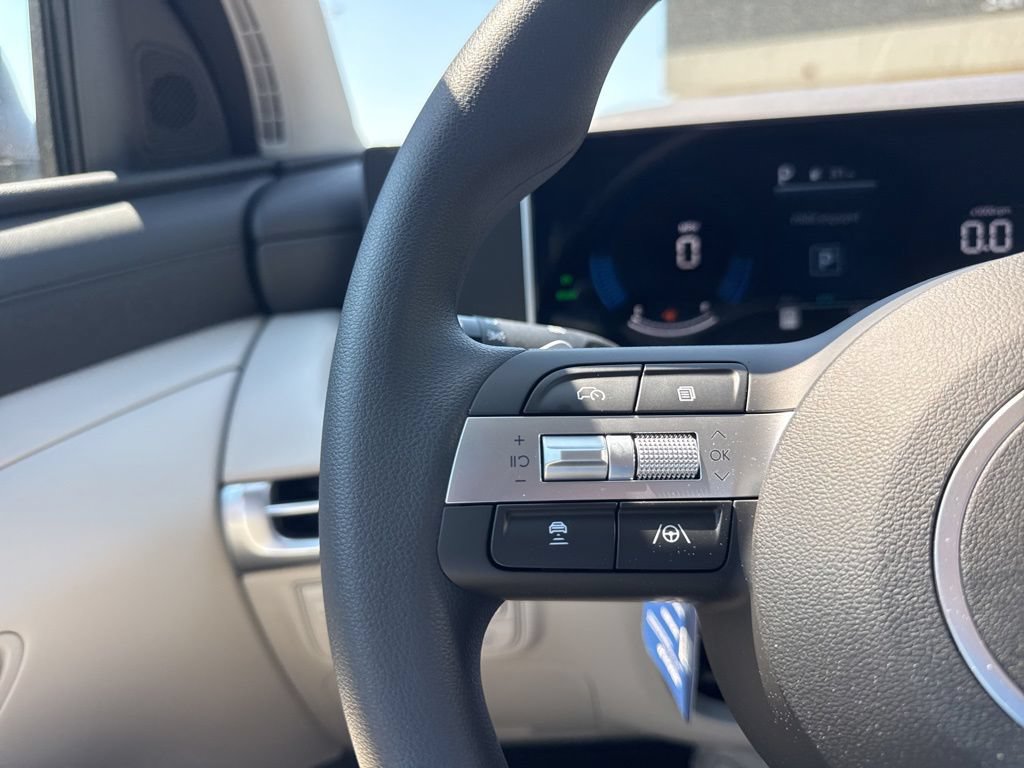 New 2026 Hyundai Tucson Blue SE AWD/4WD image 16