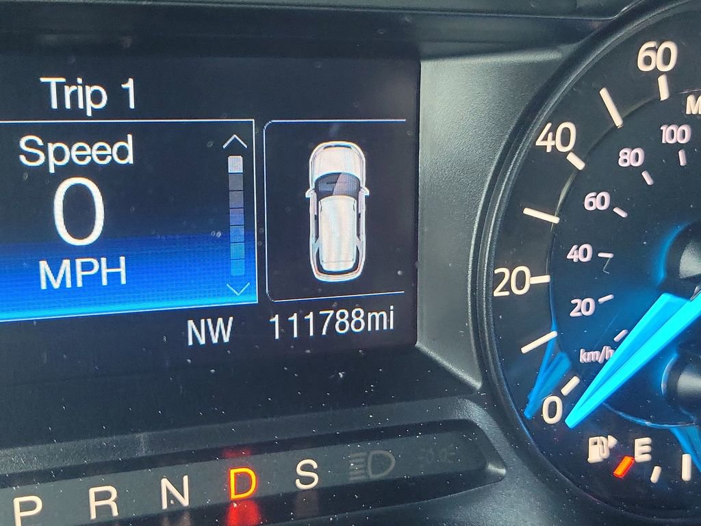 Used 2018 Ford Explorer XLT image 27