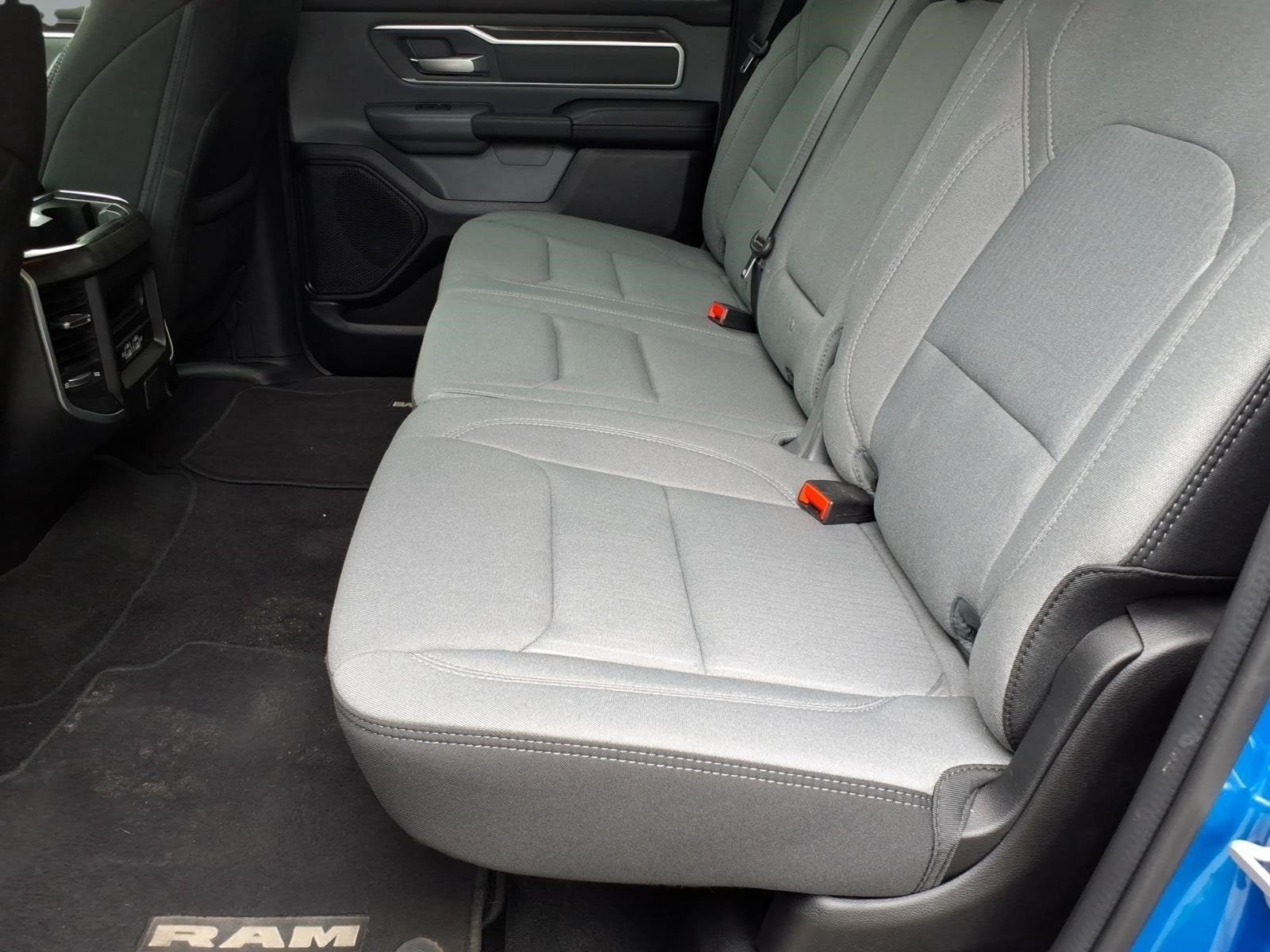 Used 2023 RAM 1500 Big Horn AWD/4WD image 9