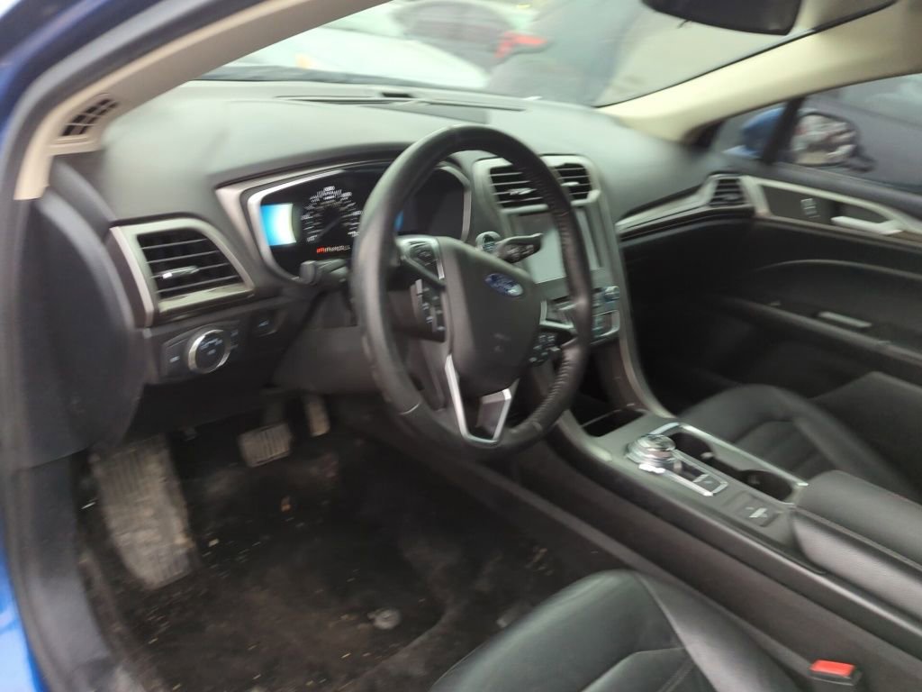 Used 2017 Ford Fusion Energi SE image 7