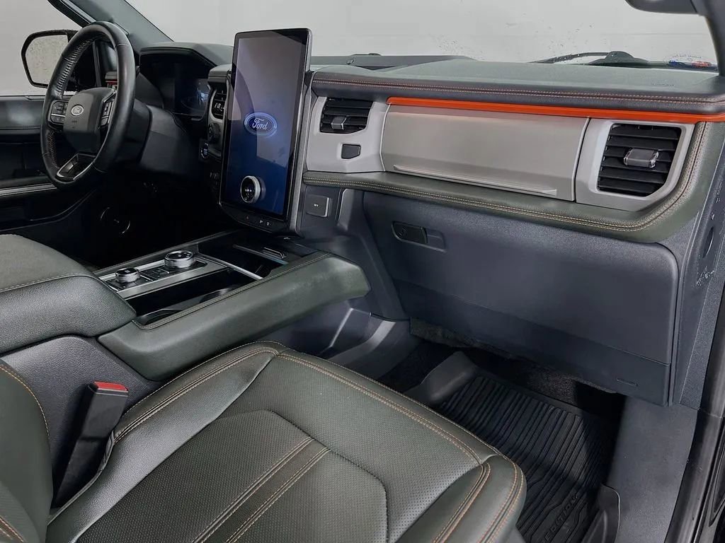 Used 2022 Ford Expedition Timberline AWD/4WD image 32