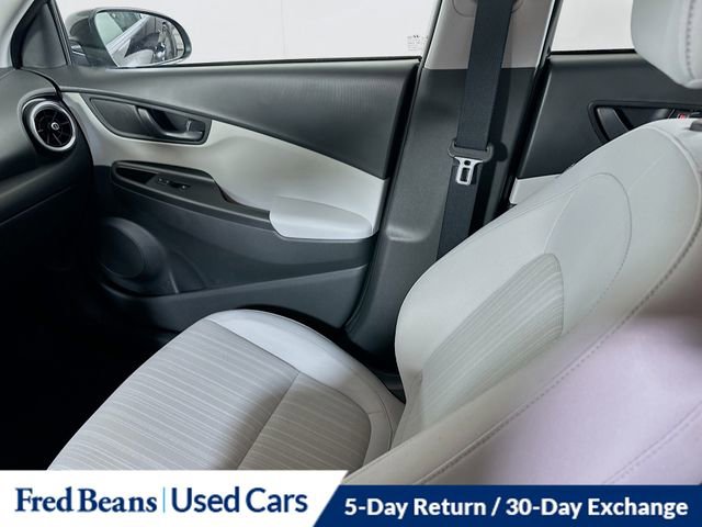 Used 2023 Hyundai Kona SEL AWD/4WD image 22