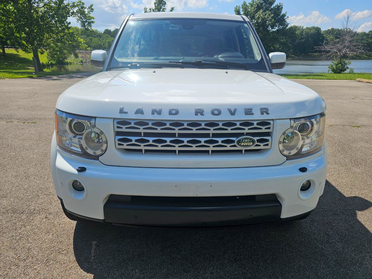 Used 2013 Land Rover LR4 HSE LUX AWD/4WD image 12