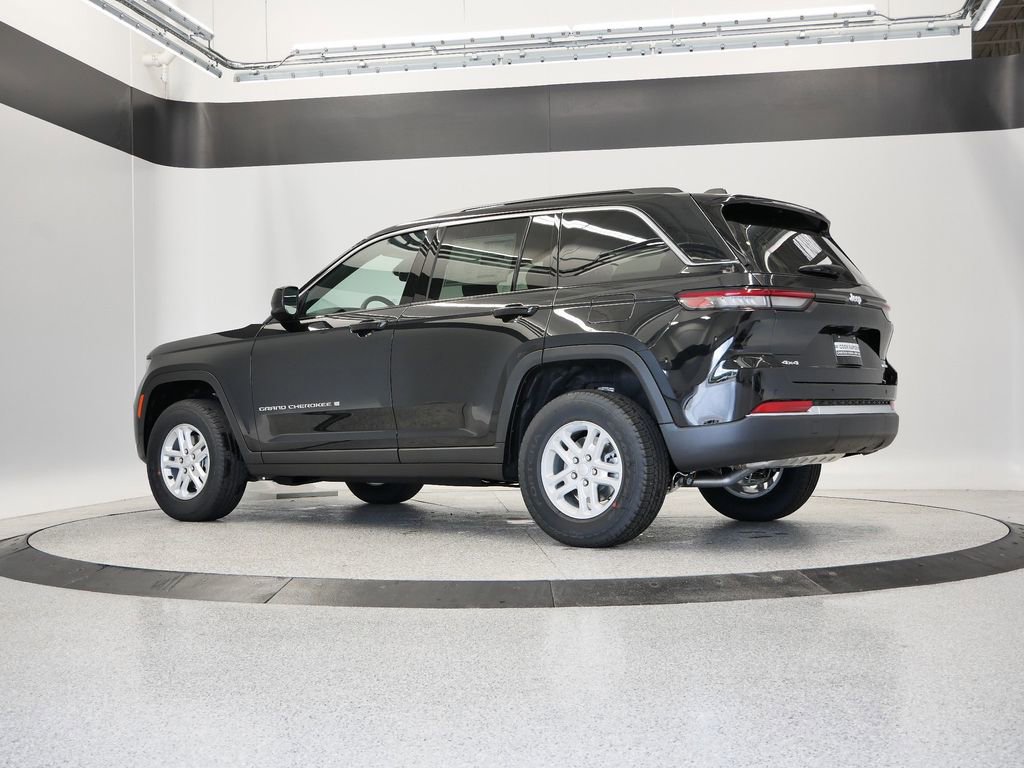 New 2025 Jeep Grand Cherokee Laredo w/ Luxury Tech Group I image 43