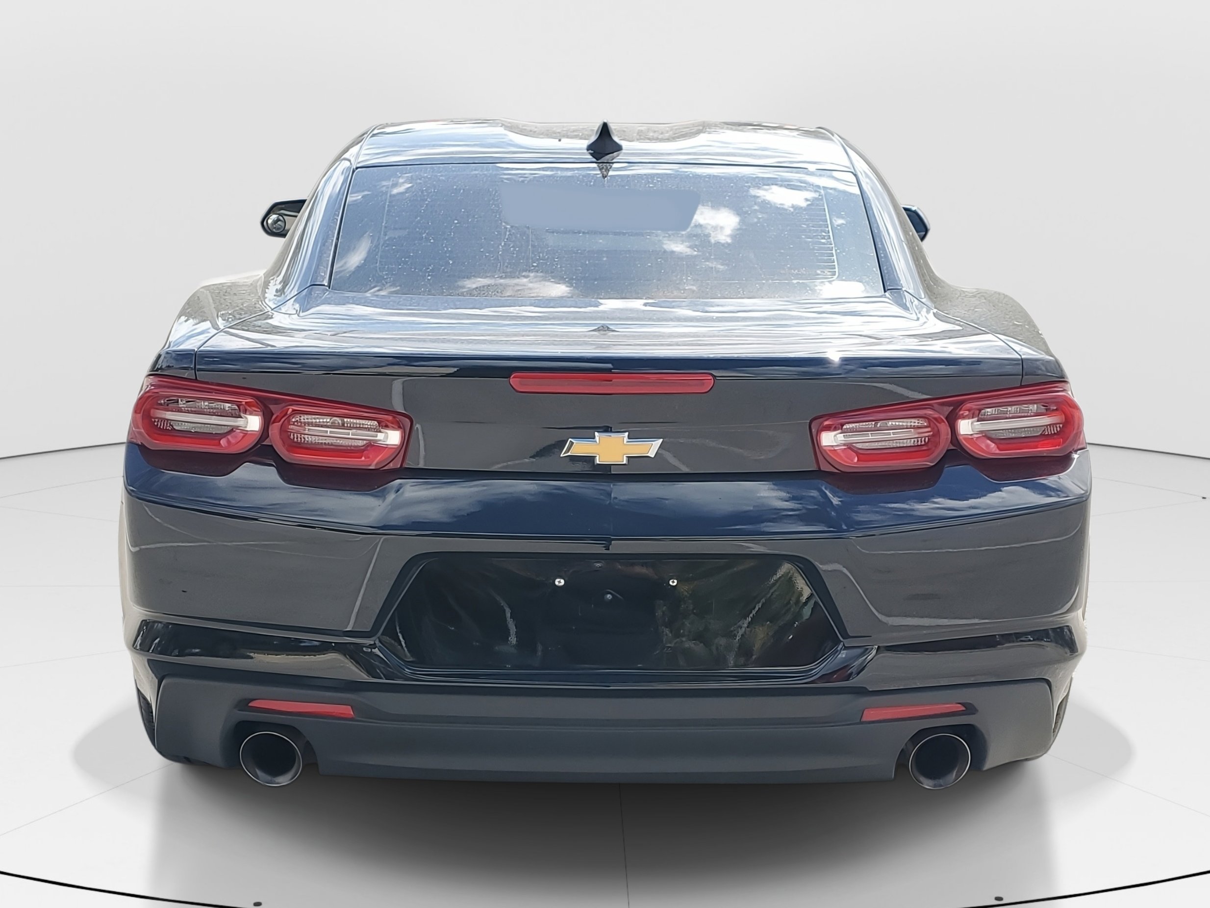 Used 2024 Chevrolet Camaro LT image 4