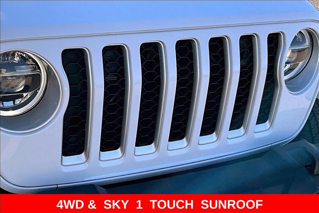 Used 2021 Jeep Wrangler Unlimited Sahara w/ Cold Weather Group image 30