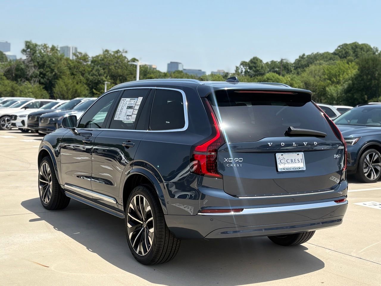 New 2026 Volvo XC90 B6 Plus w/ Protection Package Premier AWD/4WD image 7