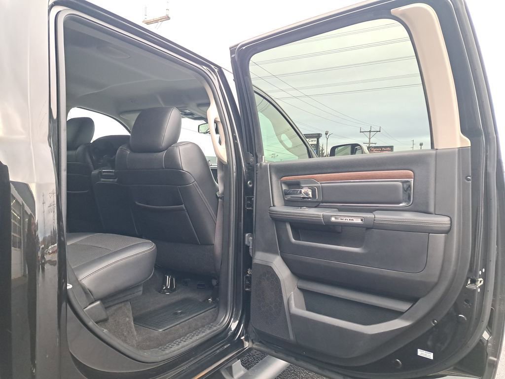 Used 2017 RAM 2500 Laramie w/ Sport Appearance Group image 15